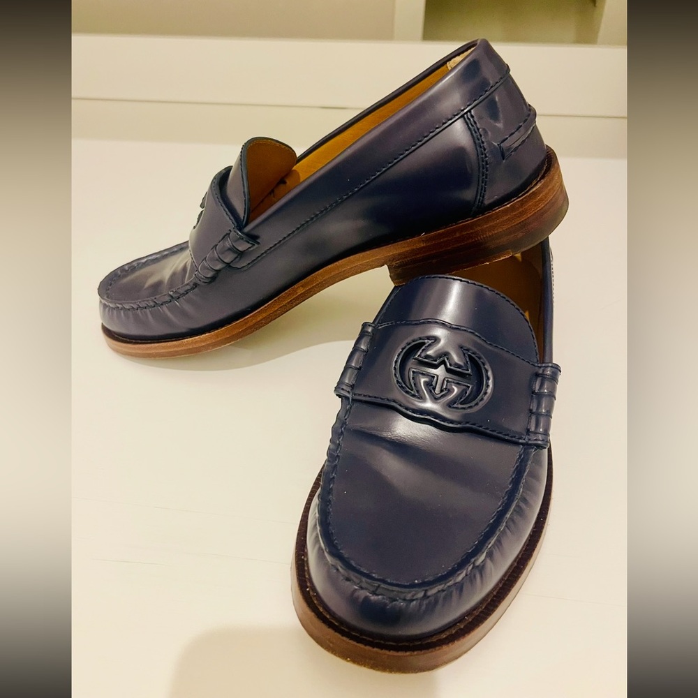 Gucci Dark Blue Leather Loafers for Men